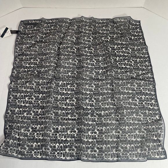 BNWT  Coach silk/nylon blend black/silver scarf PRICE FIRM - Picture 3 of 9
